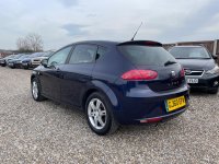 SEAT LEON