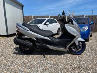 SUZUKI Burgman 400