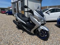 SUZUKI Burgman 400