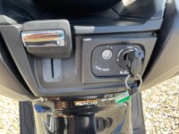 SUZUKI Burgman 400
