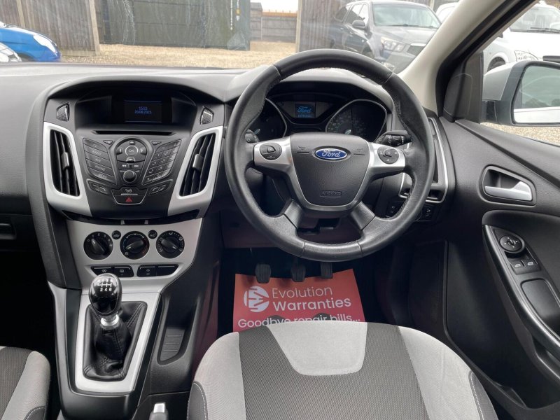 FORD FOCUS