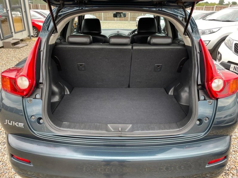 NISSAN JUKE