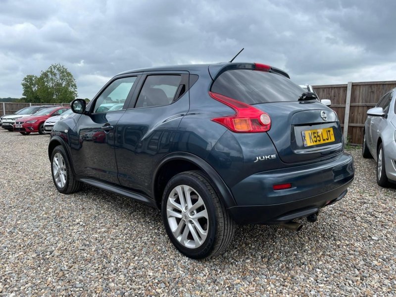 NISSAN JUKE