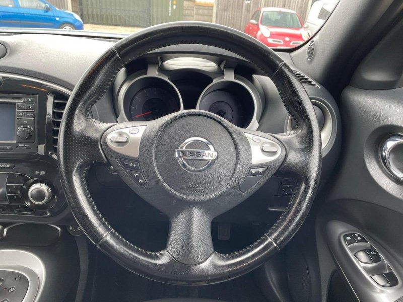 NISSAN JUKE