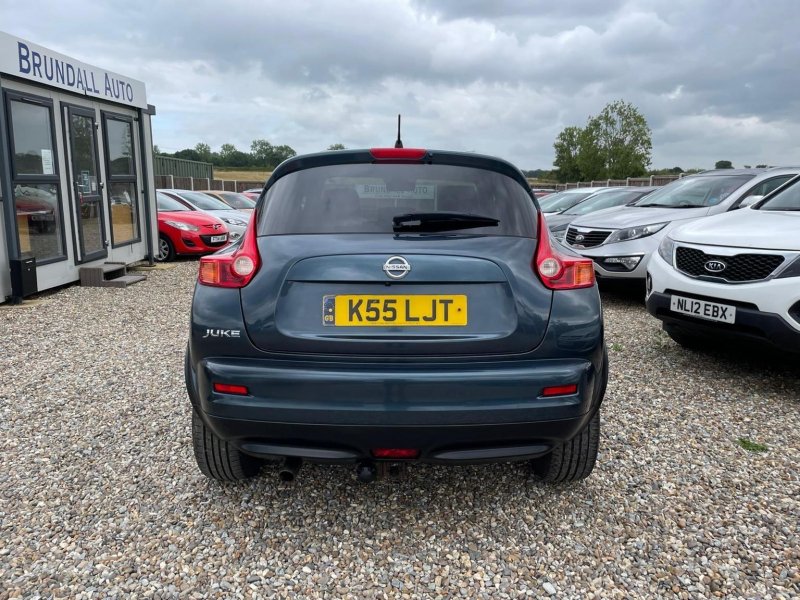 NISSAN JUKE