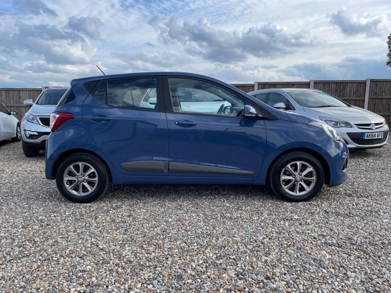 HYUNDAI I10