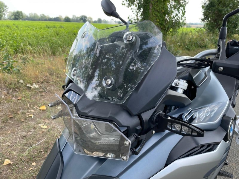 BMW F750GS