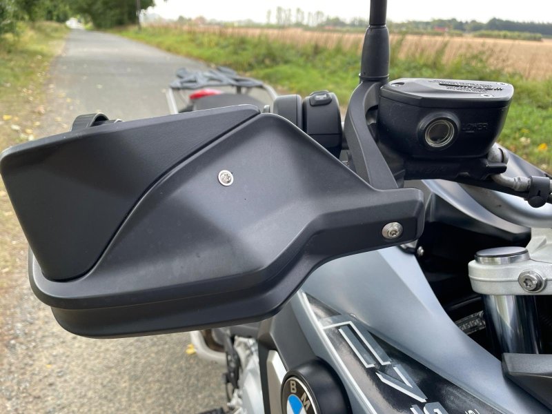 BMW F750GS