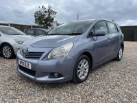 TOYOTA VERSO