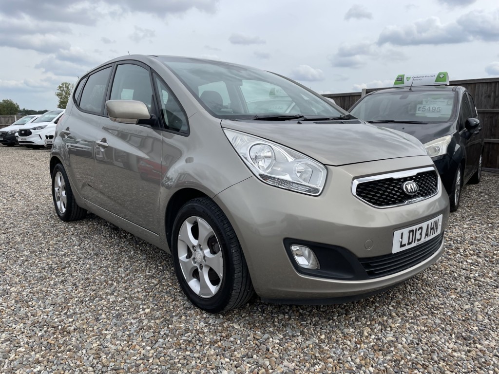 2013 Kia VENGA